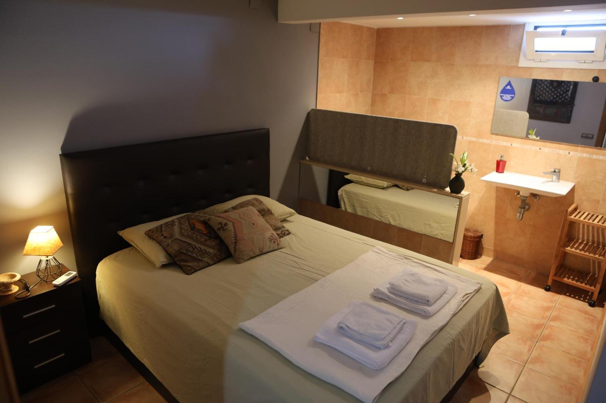 El Cedre Blau Vivienda Con Piscina En Granollers Villa Buitenkant foto
