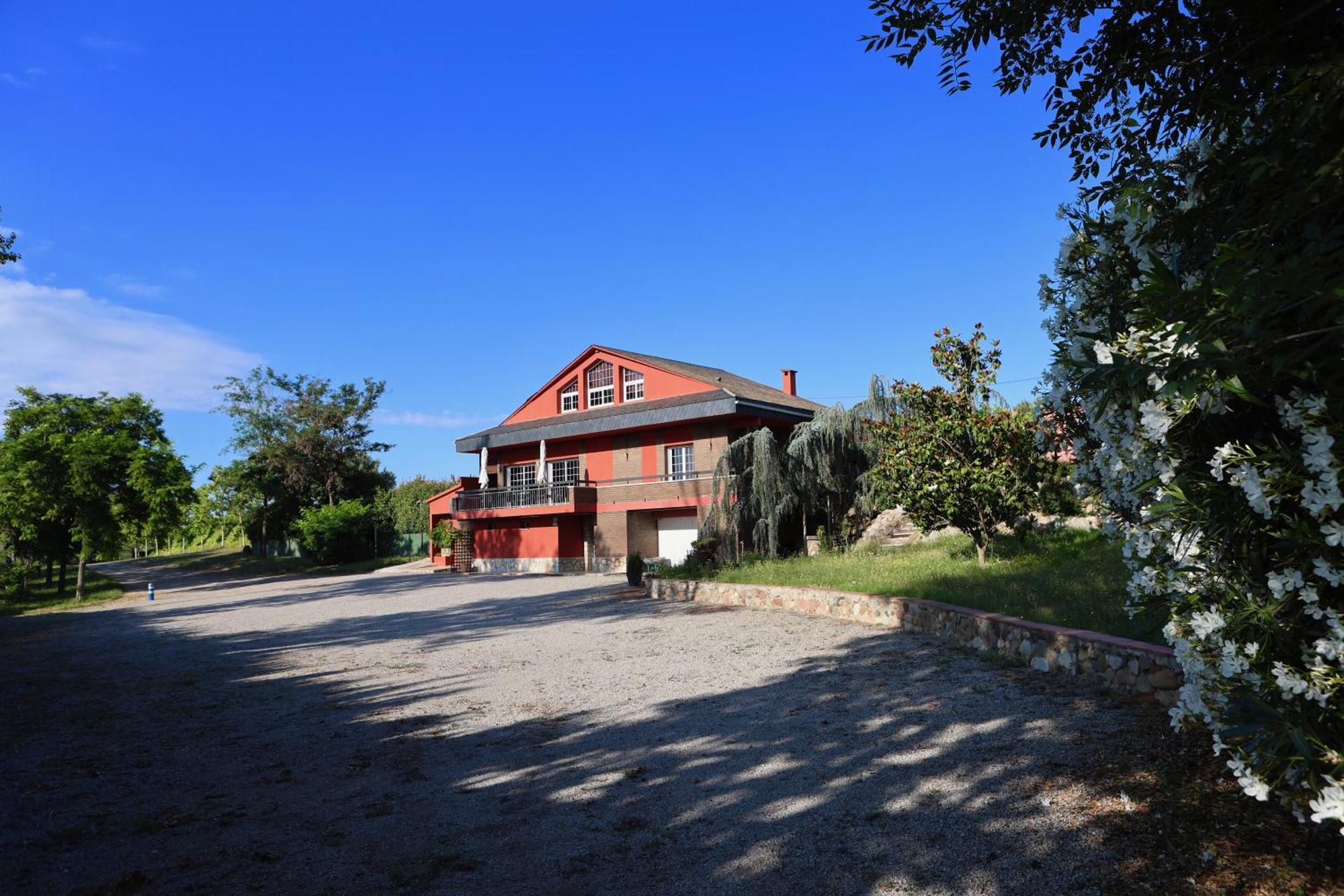 El Cedre Blau Vivienda Con Piscina En Granollers Villa Buitenkant foto